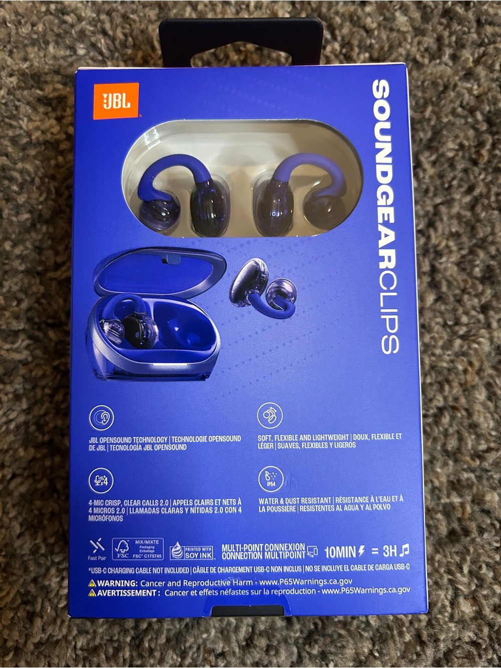 JBL Soundgear Clips Wireless Earbuds in Blue